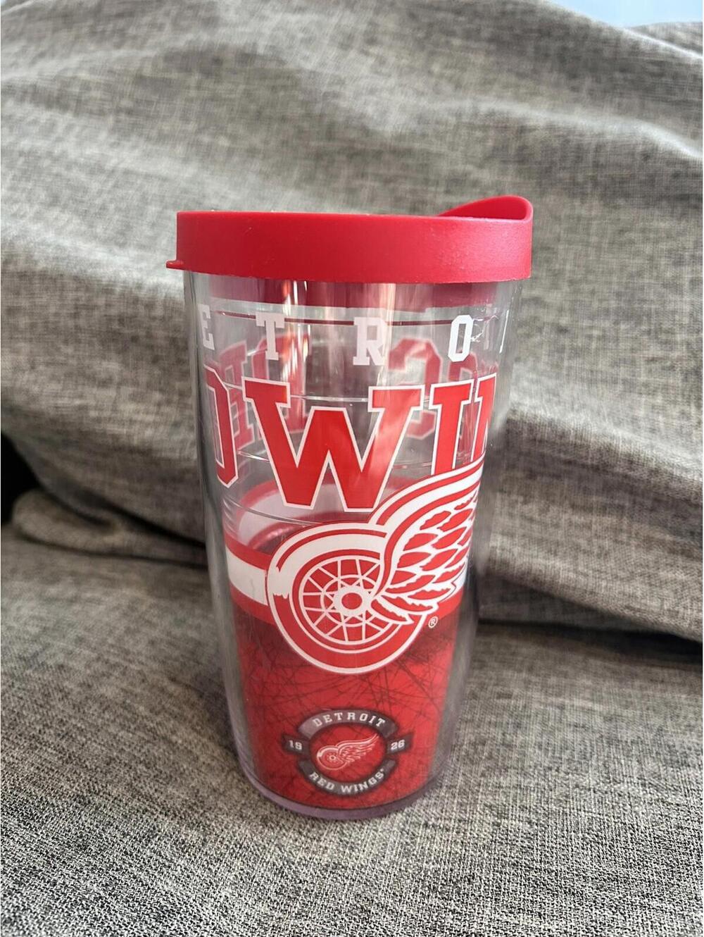 Tervis Tumbler Detroit Red Wings NHL Cup Double Walled Red Lid 16 oz